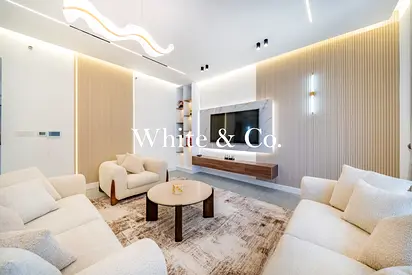 Luxury 3+Maids | 6% ROI | Tenanted unit