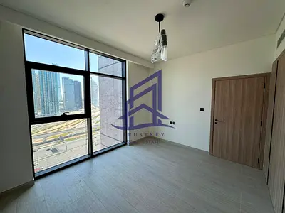 Stylish 1BR | Ready to Move | Prime Location | Marina Living