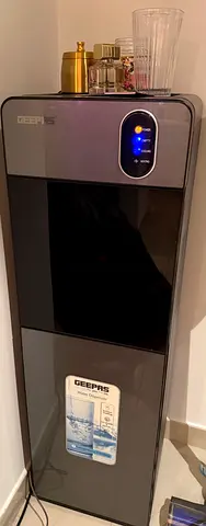 Geepas bottom loading water dispanser