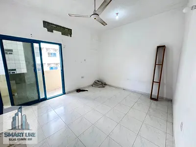 Golden Chance// 1BHK apartment with Balcony and Big kitchen// Just 28k,, Close to Mega Mall