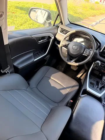 صورة 12 لـ 2023 Toyota RAV 4