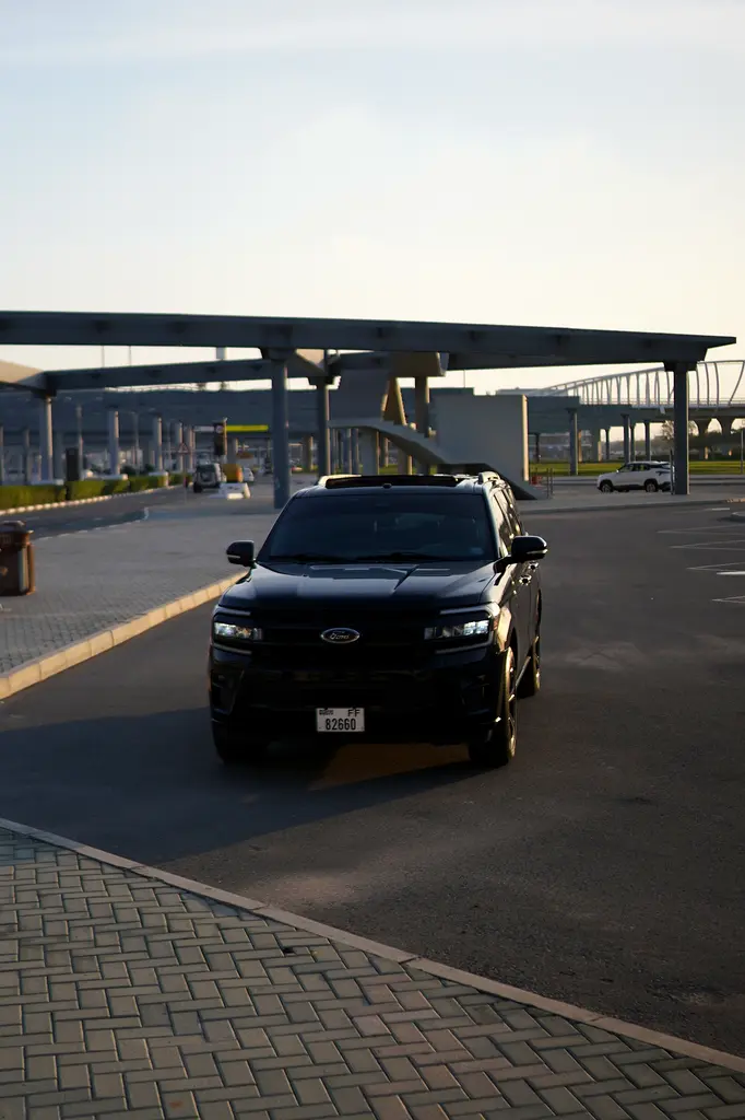 Ford Expedition 2022 — photo 1 of 20