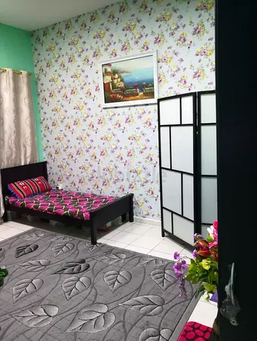 EXECUTIVE BED SPACE AVAILABLE FOR GENTS NEXT TO THE GARDEN METRO STATION ALL BILLS INCLUDING