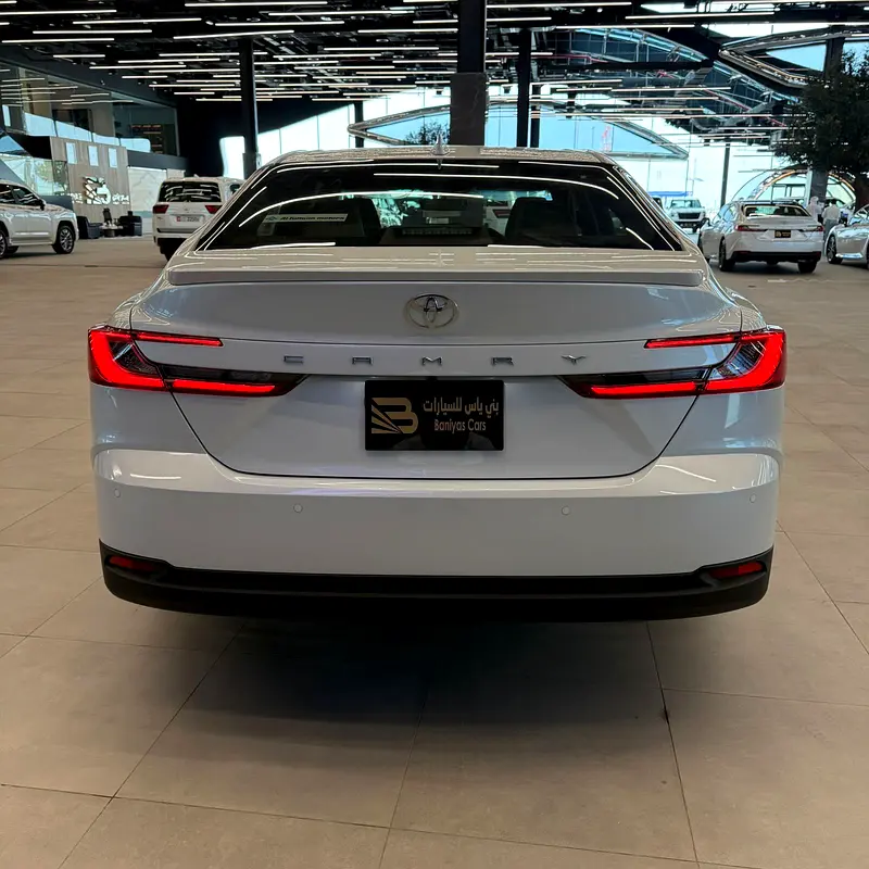 Toyota Camry 2026
