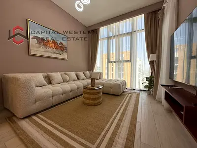 Pool View, 10 Mins to Downtown, New Furniture
