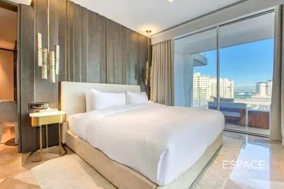 2 BR | Corner Unit | Jacuzzi | Vacant