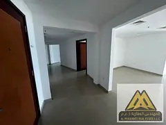 Luxury Apartment for Annual Rent – 3 Bedrooms + Living Room – Al Rumaila 2, Ajman – Full Sea V