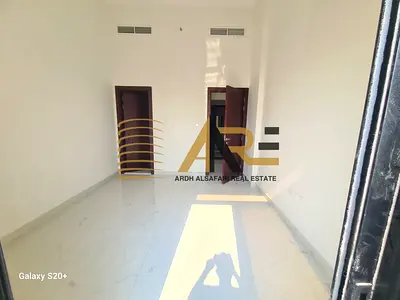 Lavish 1BHK Apartment with 2washrooms and Balcony