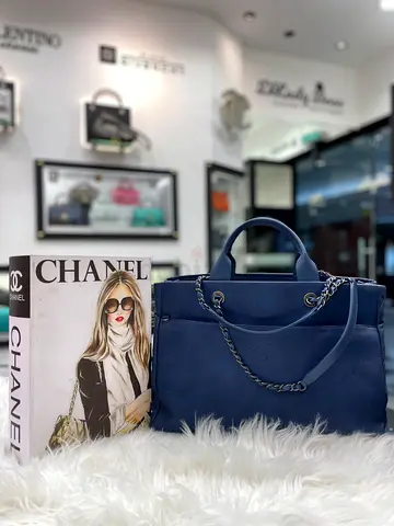 Chanel Blue Caviar Leather Coco Break Shopping Tote Bag (Authentic/PreOwned)