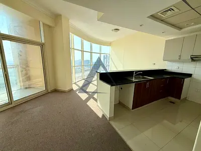Bright Unit | Ready to Move | Prime Location