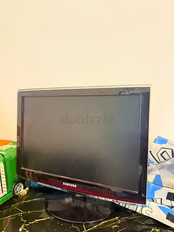 Samsung LCD Monitor