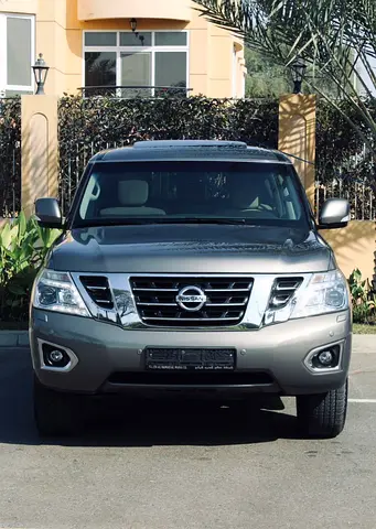 Nissan Patrol SE 2016 - GCC Specs Very low kilometres