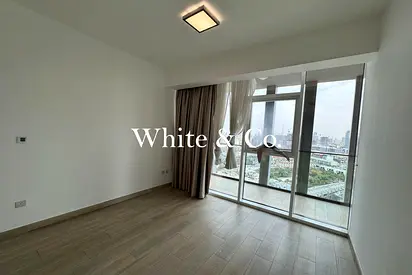 3 Bedroom | End of April | panoramic views