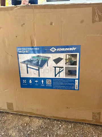 MINI TABLE TENNIS TABLE

MIDI XL