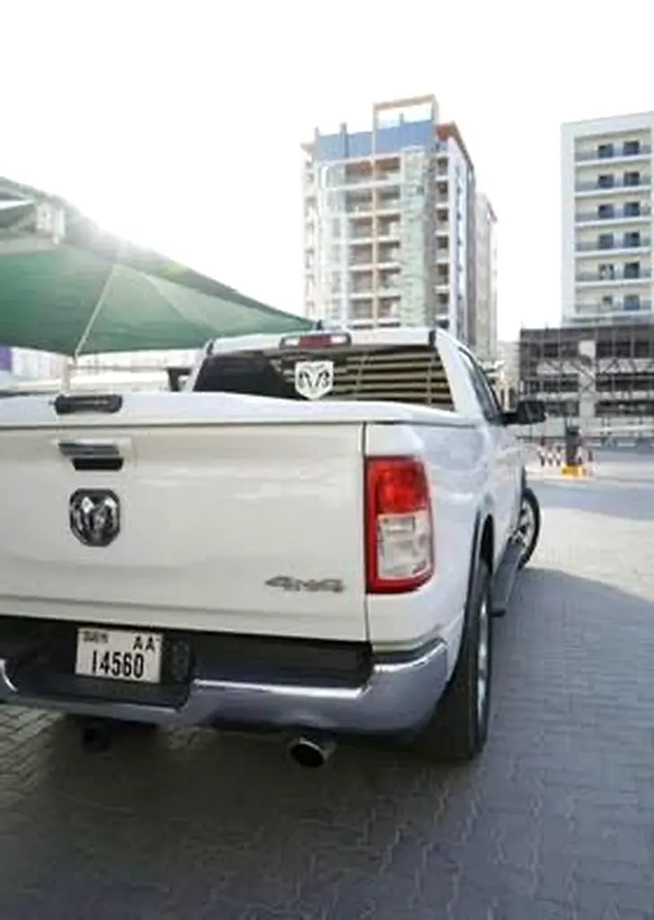 Dodge Ram 2019 — photo 1 of 9