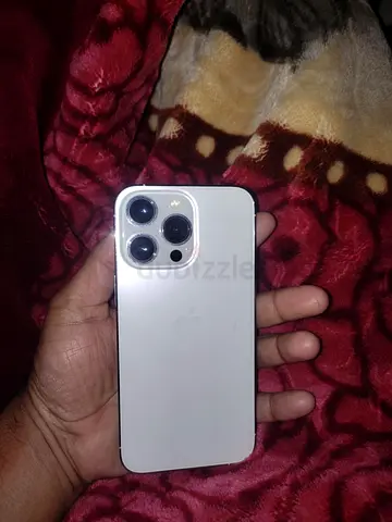 Apple iPhone Pro (Silver) – Triple Camera, Good Condition