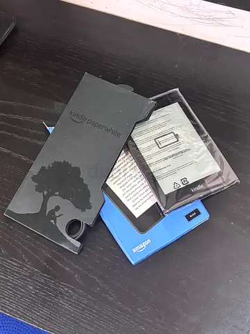 Brandnew Amazon Kindle 10th gen !