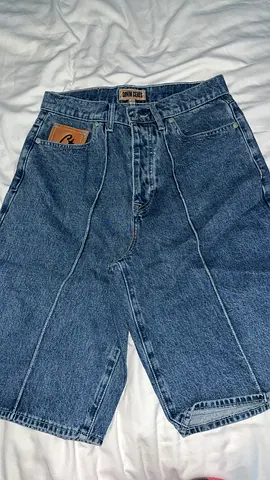 corteiz denim shorts jorts