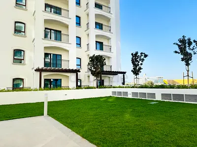 Big terrace, direct garden view, Zero commission, flexible