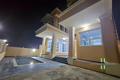PRIVATE POOL |DRIVER'S ROOM |SPACIOUS VACANT VILLA
