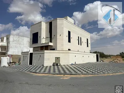فيلا 3 طوابق تشطيب سوبر ديلكوس وموقع ممتاز وشامل الرسوم وتملك حر