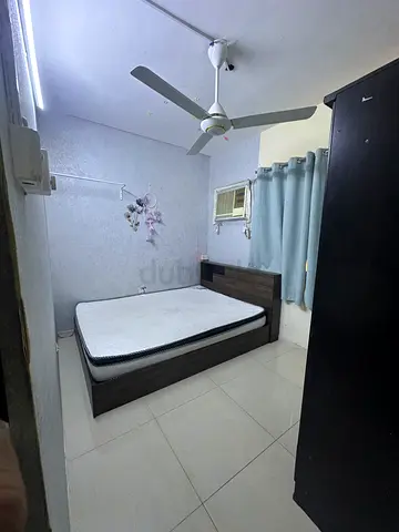 Fully covered Partition available Near Asiana Hotel, Salah AL Din  Metro Station,