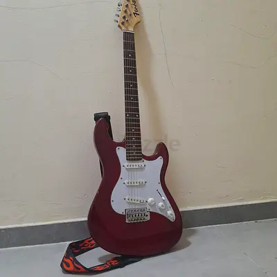 Fender Electric Guitar Custom strap + Marshall Amplifier