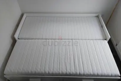 IKEA Brimness Daybed With 2 ikea Mattress