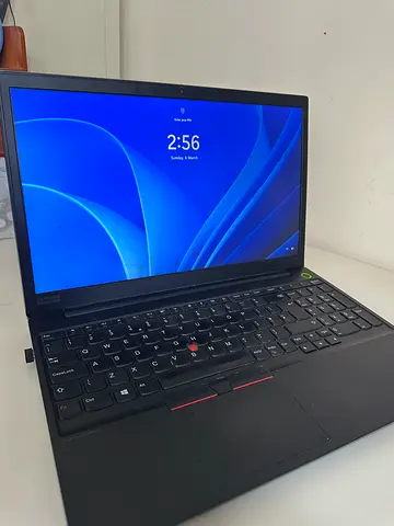 Lenovo ThinkPad laptop I5-10th gen 16gb ram