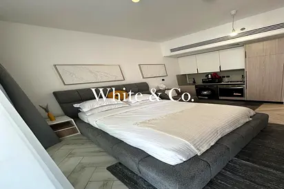 FULLY FURNISHED | HIGH-END FINISH | VACANT NOW