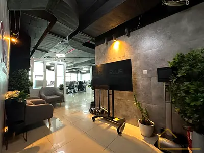 Executive Office | Elegant | Next To Metro