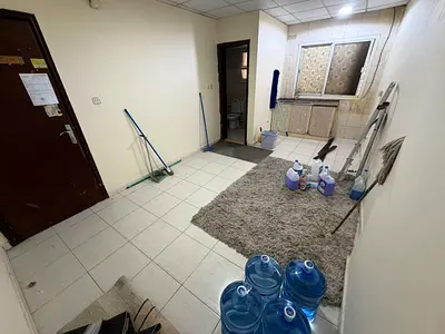 استديو شامل كل الفواتير - مساحه ممتازه-موقع مميز بالراشديه شارع المرور القديم