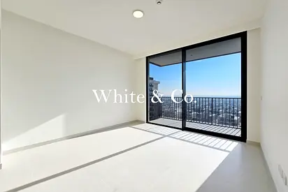 HIGH FLOOR | NEVER LIVED IN | CHILLER FREE