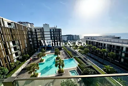 Pool and Sea View | High Floor | Vacant