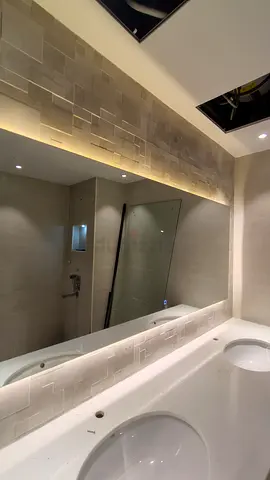 Elegant Modern Bathroom Design