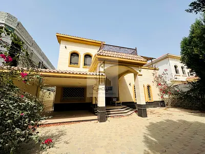 فيلا للايجار بارقي مناطق عجمان قريبة من جميع الخدمات
