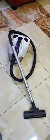 Vacuum cleaner