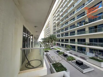 Beach Living 1BHK Deal 50k Gym| Pool | Parking