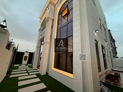 Master maid's room - wardrobes - prime location - luxury finishes