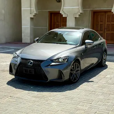 لكزس is300 فل اوبشن Lexus IS 300 2019 - American Specs - GCC Resale