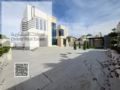 Villa for sale at Ajman. Al Yasmeen area ,6 master room, majlis, 2hall, Swimming pool ,maid room, Ro