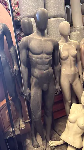 Sport male mannequin