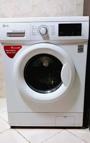 L.G direct drive 7kg washing machine for sell good working