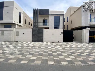 للبيع فيلا فخمة موقع مميز بسعر شامل رسوم التسجيل والتمليك