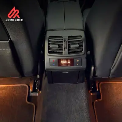 صورة مصغرة 15 لـ 2015 Mercedes-BENZ E-CLASS