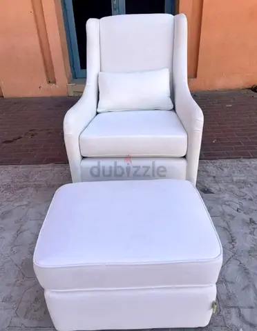 Pottery barn Brand Chairs with ottoman As Like A Brand new