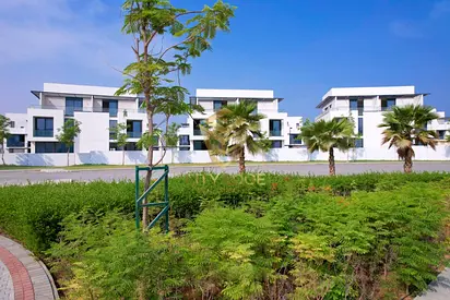 Ready 5BR | Freehold | 4Y Plan | 0 SC | GV |No Int