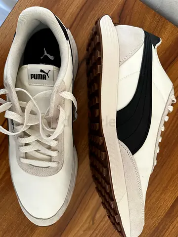 Puma Casual Sneakers in White and Black