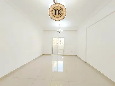 SPACIOUS 2BHK READY TO MOVE IN 6 CHEQUE