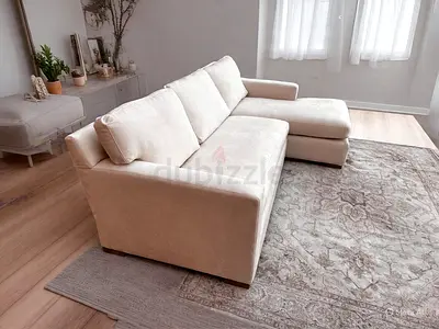 Crategbarrel L Shape Sofa Good Condition